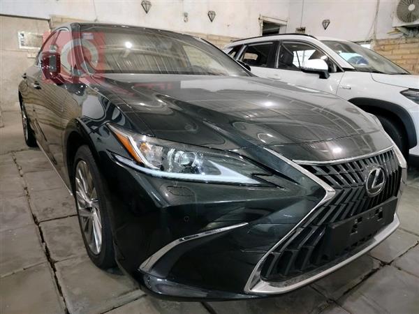 Lexus ES 2023 for sale in Iraq - Baghdad